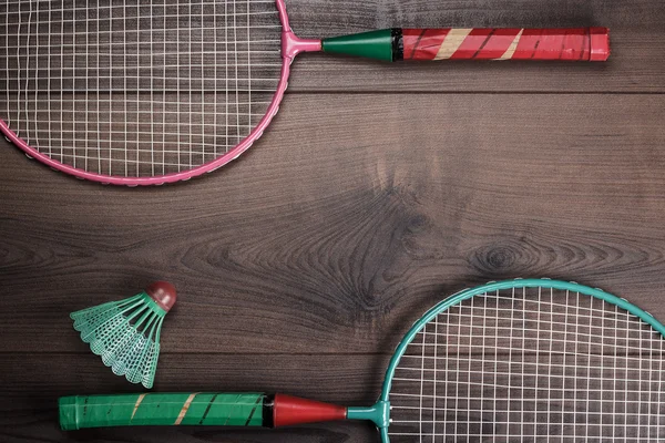 Shuttlecock and badminton racket — Stock Photo, Image