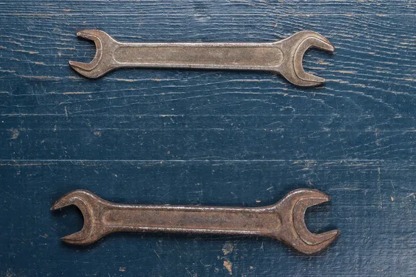 Starý rezavý šroub klíče — Stock fotografie