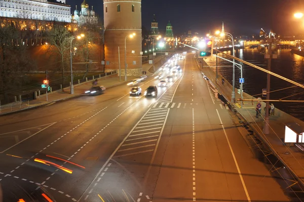 モスクワのクレムリンの近くの交通 — ストック写真