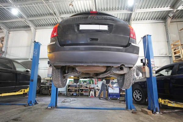 En bil reparation garage — Stockfoto
