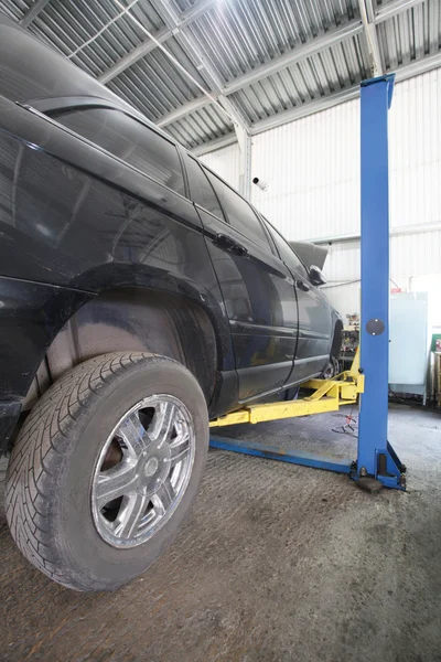 Un garaje de reparación de coches —  Fotos de Stock