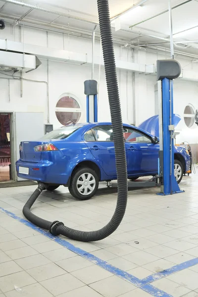 Un garaje de reparación de coches —  Fotos de Stock