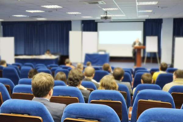 Vergadering in een conferentiezaal — Stockfoto