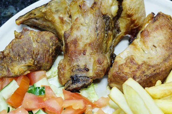 La carne con la guarnición — Foto de Stock