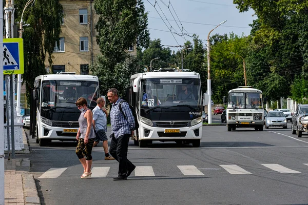 Kostroma Ρωσία Αύγουστος 2021 Λεωφορείο Στο Κέντρο Της Κοστρομά Ρωσία — Φωτογραφία Αρχείου