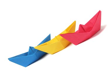 Origami gemiler