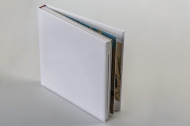 kitap önden görünümü
