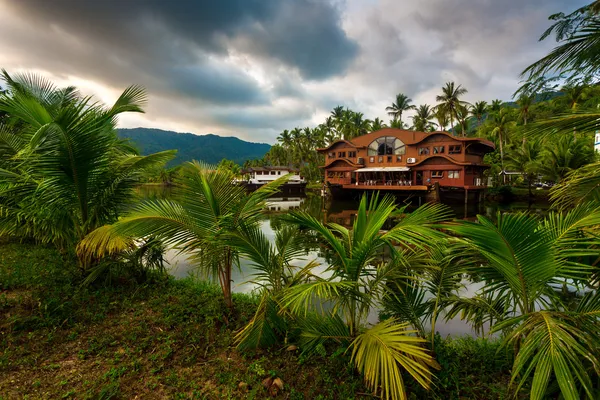 Bellissimo hotel ai tropici — Foto Stock