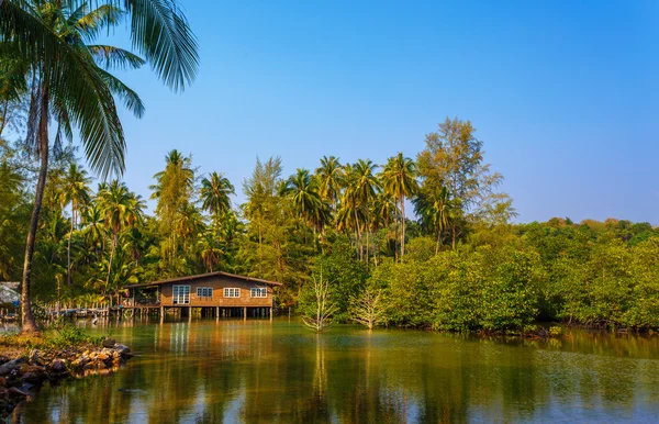 Thai casa sull'acqua — Foto Stock