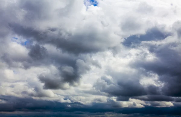 Céu tempestuoso — Fotografia de Stock