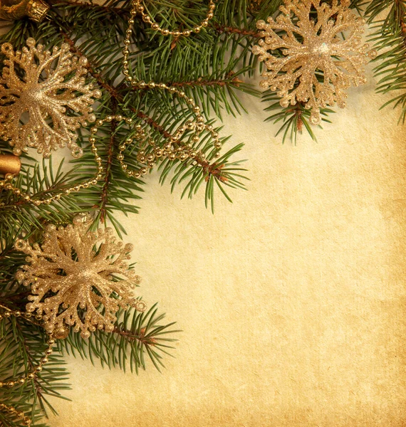 Fondo de papel beige con borde de Navidad — Foto de Stock