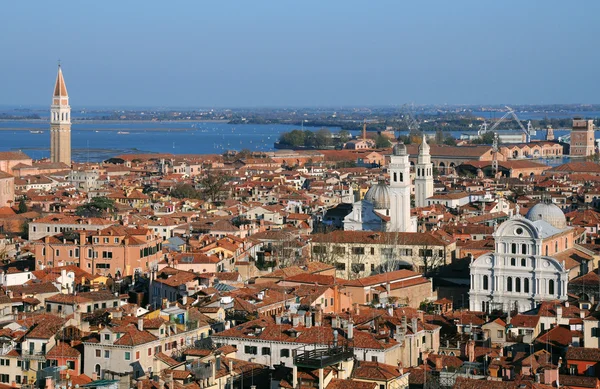 Utsikt över Venedig från klocktornet — Stockfoto