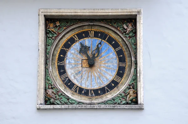 Clock on the Church of the Holy Ghost — Stock Photo, Image