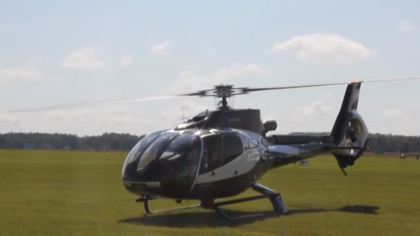 Helicóptero — Vídeo de Stock