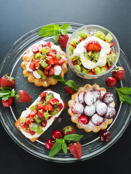 Dessert plate — Stock Photo, Image