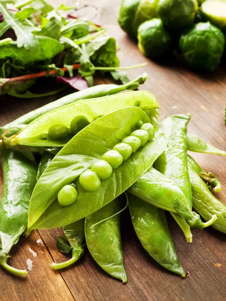 Guisantes verdes — Foto de Stock