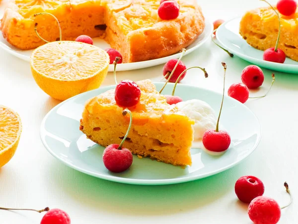Orange Upside Cake Cherries Ice Cream Shallow Dof — Stock Photo, Image