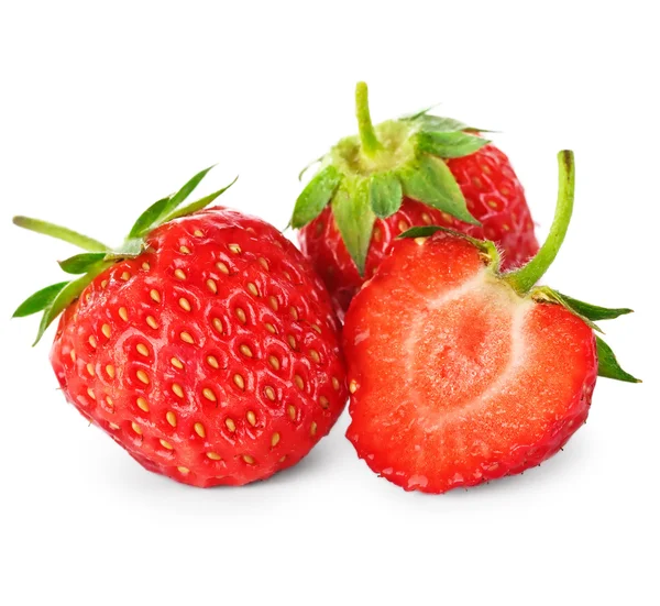Vackra mogna röda jordgubbar med blad. — Stockfoto