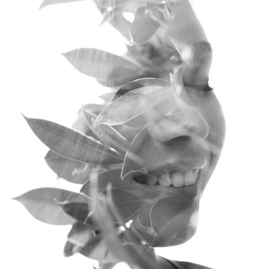 Beyaz arkaplana karşı sanatsal çift pozlama portresi