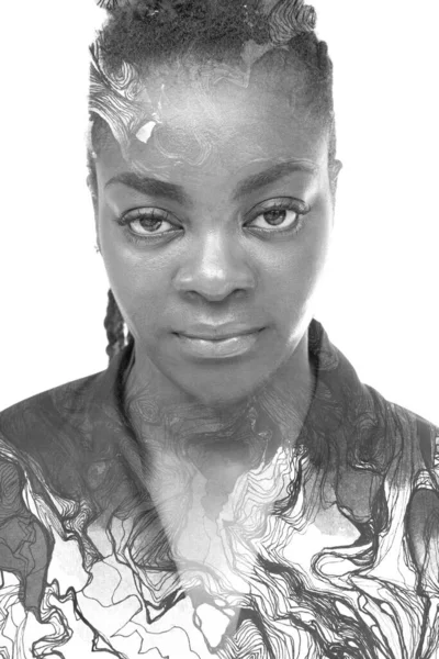 Подвійний експозиційний чорно-білий портрет жінки в поєднанні з цифровим мистецтвом. Абстрактні лінії. живопису . — стокове фото