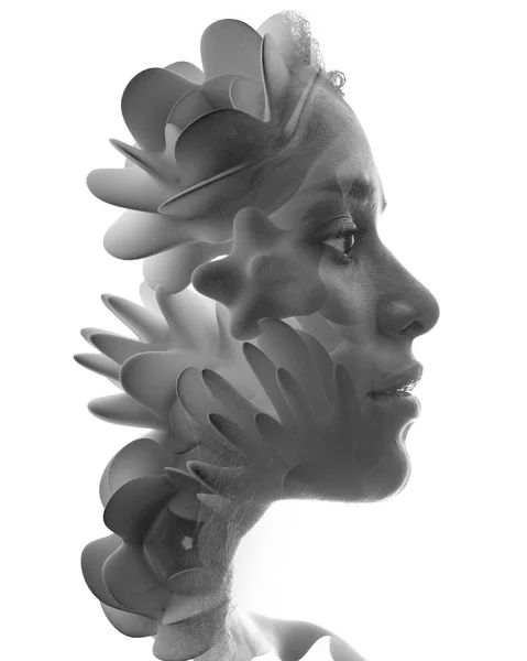 Un retrato de una mujer combinado con flores 3d en una técnica de doble exposición. —  Fotos de Stock