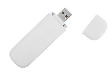 izole beyaz zemin üzerine beyaz usb flash sürücü