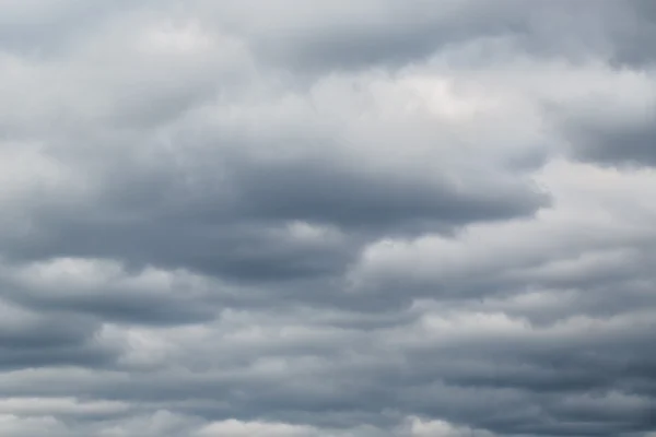 Dark clouds — Stock Photo, Image