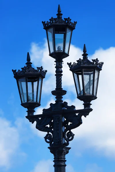 Gamla gatan lampa — Stockfoto