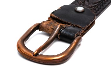 Bakır toka ile eski kemer