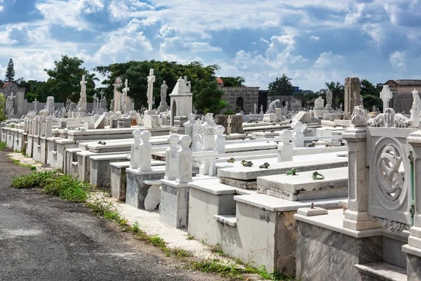 Hiszpański stary cmentarz — Zdjęcie stockowe