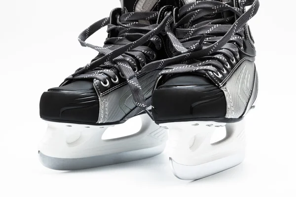 现代黑色溜冰鞋 — 图库照片