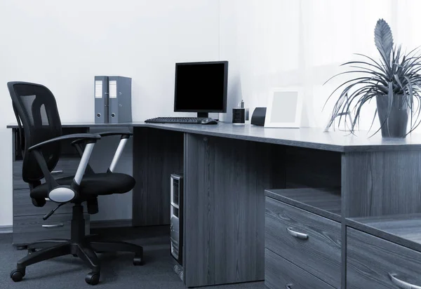 Der Computer Auf Dem Schreibtisch Modernen Büro — Stockfoto