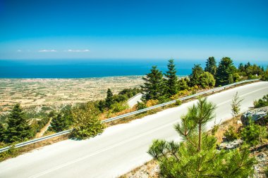 olympos Dağları, dağ yolu