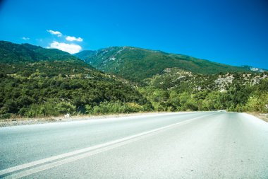 olympos Dağları, dağ yolu