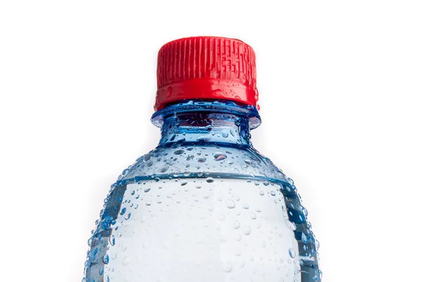 Plastflaska med dricksvatten isolerad på vitt — Stockfoto