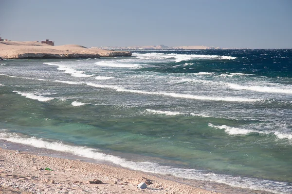 Linia de coastă a Mării Roşii lângă Hurhada — Fotografie, imagine de stoc