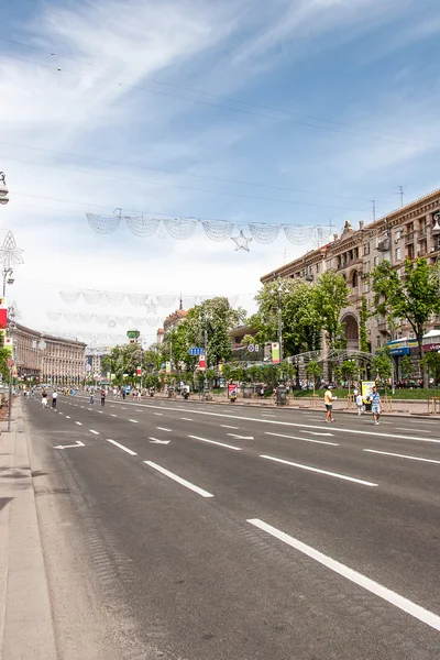 Main street - Kreshatik in Kiev, Ukraine — Stock Photo, Image