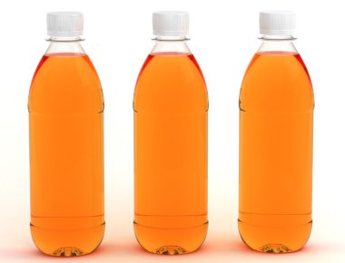 Beyaz arkaplanda izole edilmiş su şişeleri