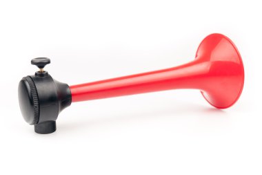 Beyaz arka plan üzerinde izole araç boynuz