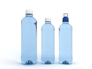 Beyaz arkaplanda izole edilmiş su şişeleri