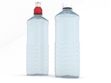 Beyaz arkaplanda izole edilmiş boş şişeler