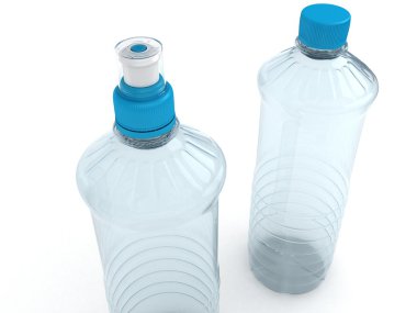 Beyaz arkaplanda izole edilmiş boş şişeler