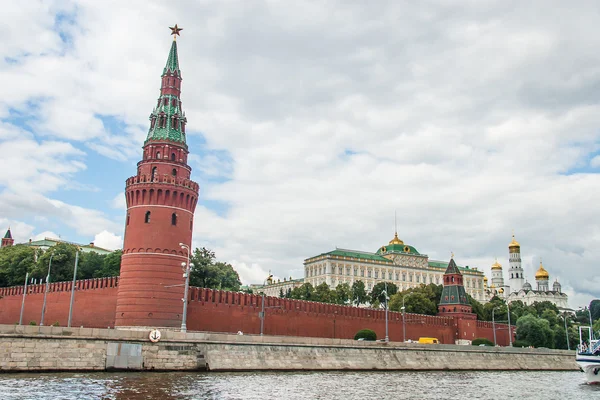 Cremlino di Mosca Edificio nell'ora legale — Foto Stock