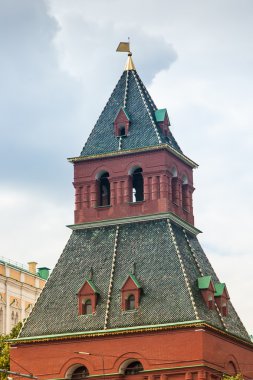 Moskova kremlin bina yaz saati