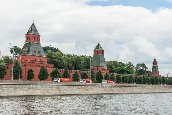 Moskova kremlin bina yaz saati — Stok fotoğraf