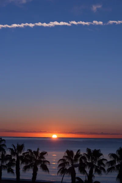 Zonsondergang in malaga strand — Stockfoto