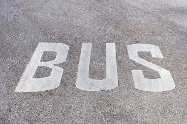 otobüs şeritli yol işaretleme