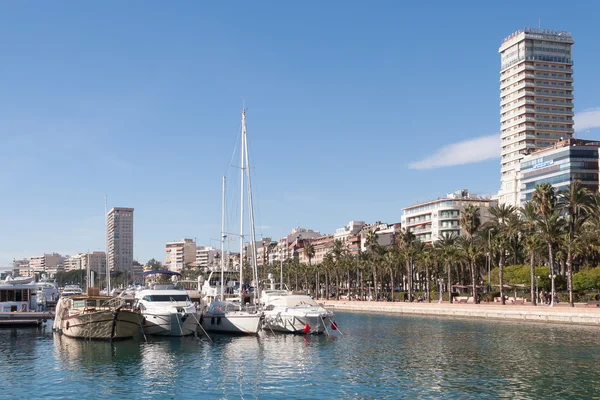 Port w alicante, Hiszpania — Zdjęcie stockowe