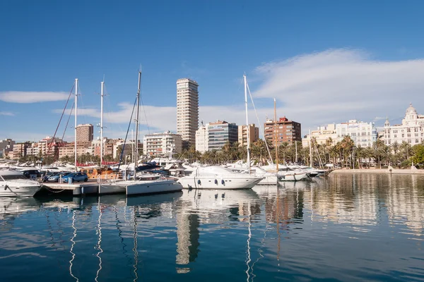 Port w alicante, Hiszpania — Zdjęcie stockowe