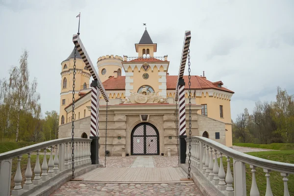 Eingang zum Schloss — Stockfoto